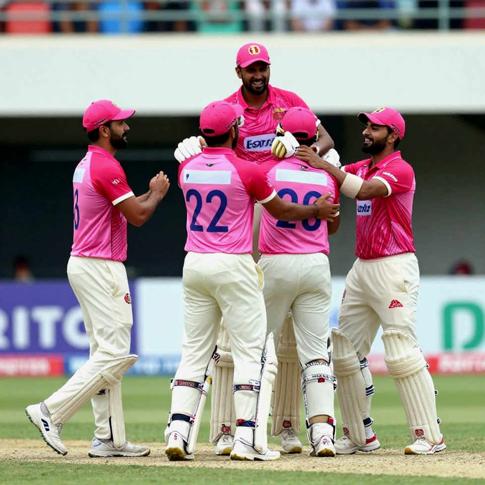 খালি খাতা, অটুট খাতা: তরুণ ক্রিকেটের রেকর্ড আর ব্লকচেইনের অসম প্রতিশ্রুতি